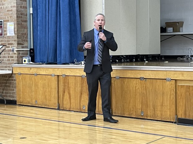 Union Ridge School District Superintendent Michael Maguire speaks to audience members about the district's upcoming referendum.