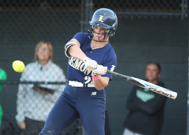 Lemont's Avaree Taylor (22) swings at a pitch during the Class 3A Lemont Sectional semifinals in Lemont on Wednesday, May 29, 2024. (Trent Sprague/for the Daily Southtown)