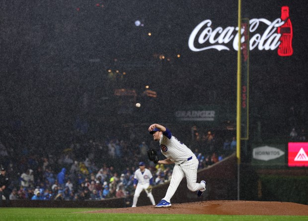 Chicago Cubs starting pitcher Justin Steele (35) delivers to the Cincinnati Reds in the first inning of a game at Wrigley Field in Chicago on June 1, 2024. (Chris Sweda/Chicago Tribune)