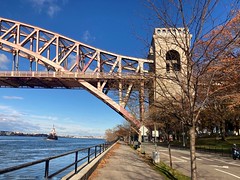 (A Part of the) Hell Gate Bridge