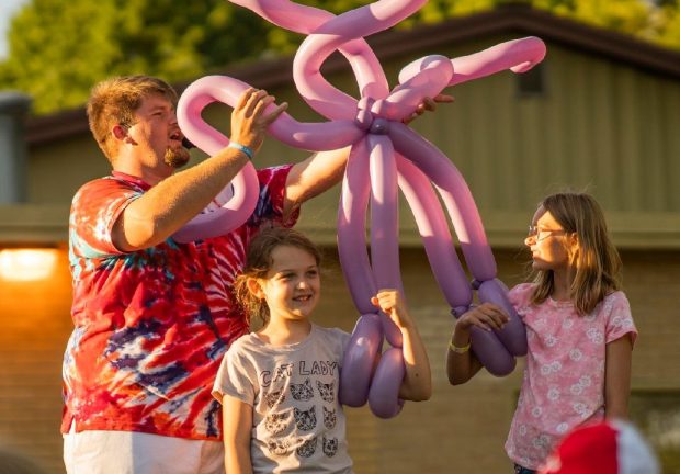 Dundee Township Park District's free family fun night, set for 6 to 7:30 p.m. Wednesday at Lions Park in East Dundee, will include ballon twisting, a magic show and a climbing tree, organizers said. (Dundee Township Park District)
