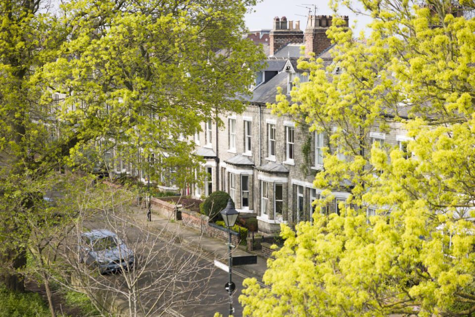 UK house prices rise in June, despite high mortgage rates